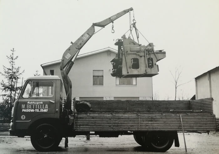 Bettella truck crane